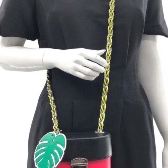 HENRI BENDEL Pink/Black Tropical Bucket Bag - Picture 3 of 6